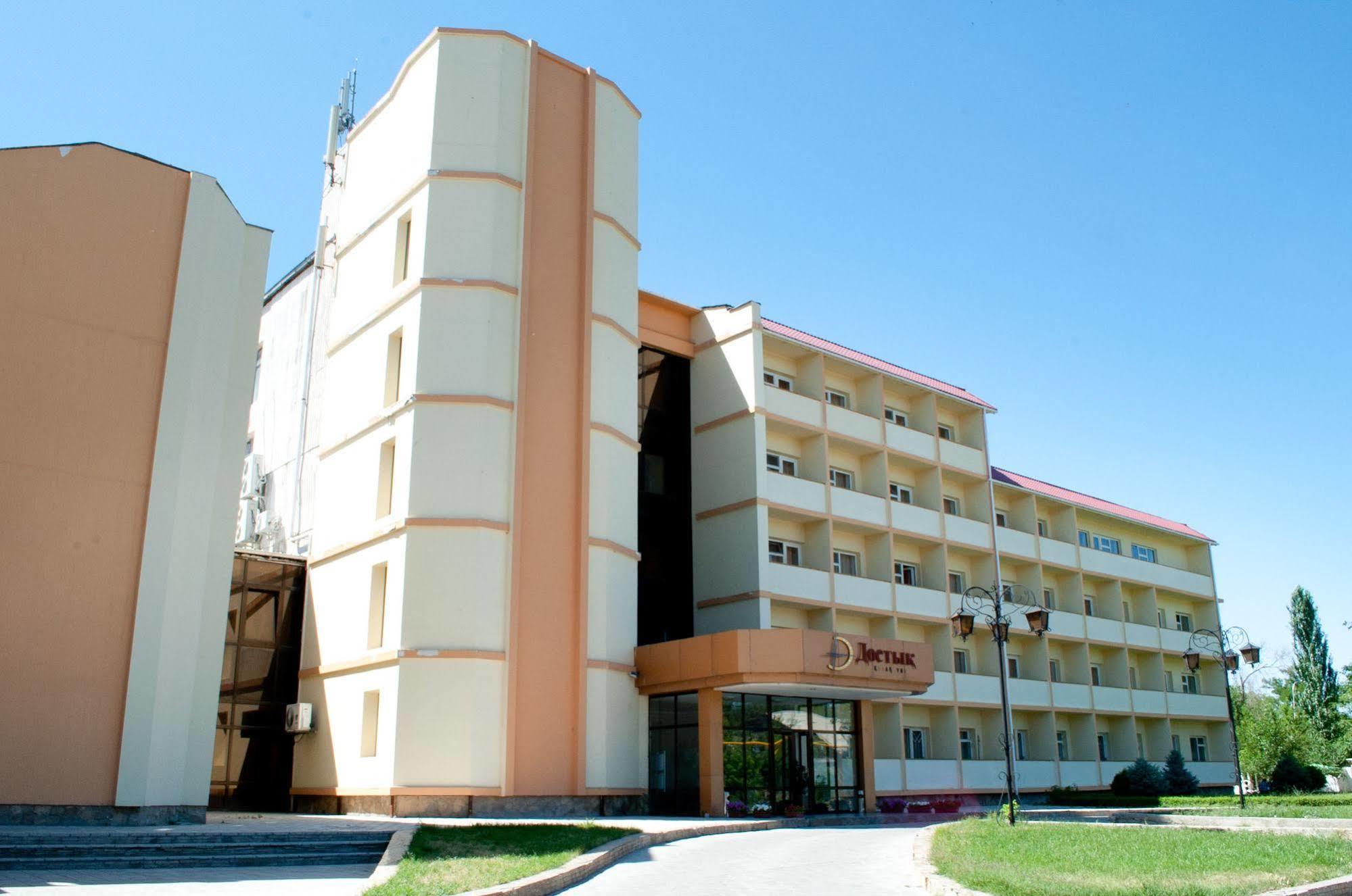 Dostyk Hotel Shymkent Bagian luar foto